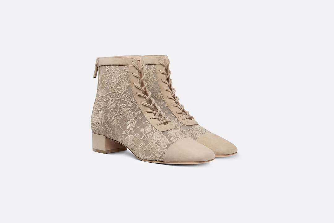 NAUGHTILY-D HEELED ANKLE BOOT